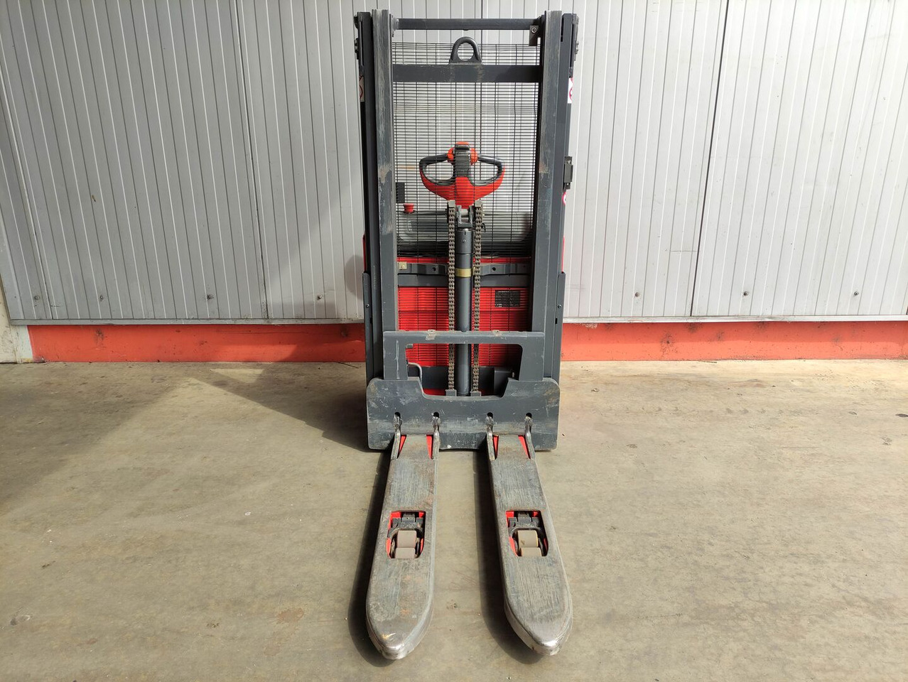 Linde L14i-1173 - Штабелер: фото 3 Linde L14i-1173 - Штабелер: фото 3
