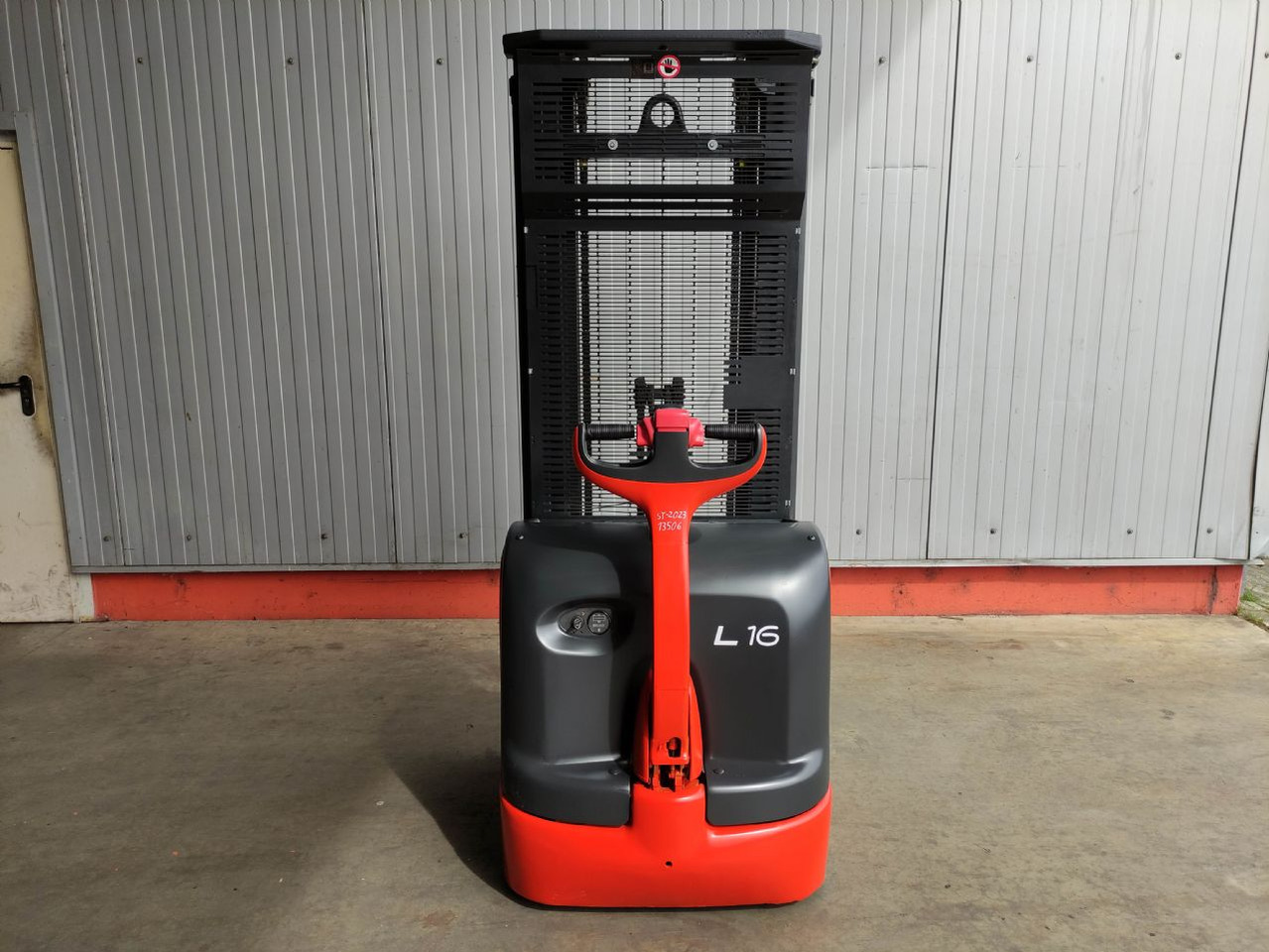 Linde L16-372 (LACK NEU) - Штабелер: фото 4 Linde L16-372 (LACK NEU) - Штабелер: фото 4