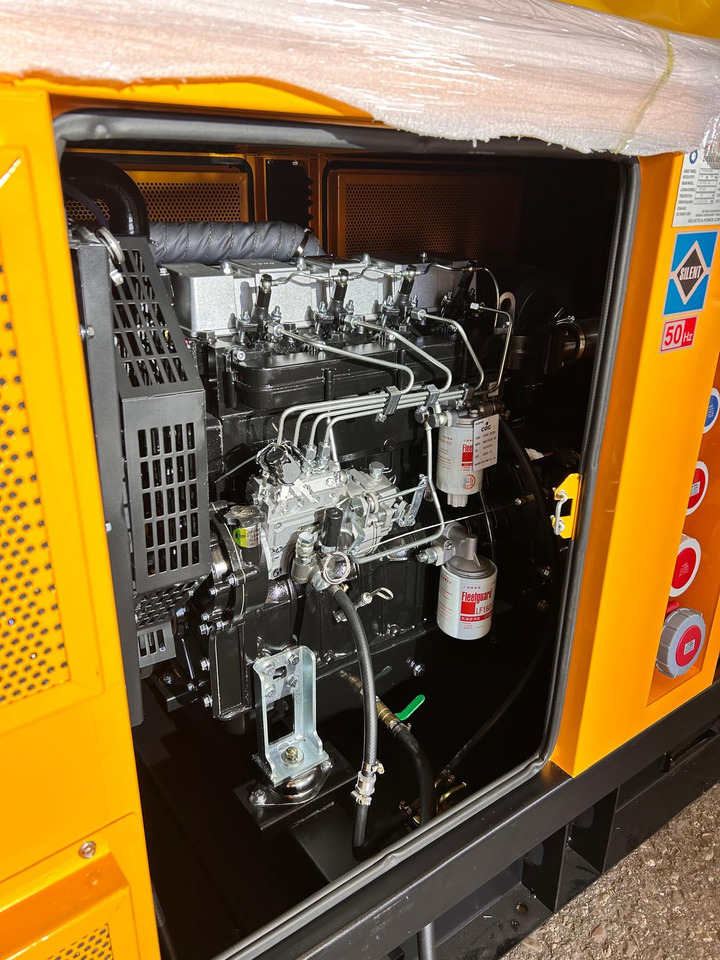 HELVETICA POWER HP030S1ASR 38KVA / 30KW Diesel Stromgenerator SuperSilent - Электрогенератор: фото 4 HELVETICA POWER HP030S1ASR 38KVA / 30KW Diesel Stromgenerator SuperSilent - Электрогенератор: фото 4