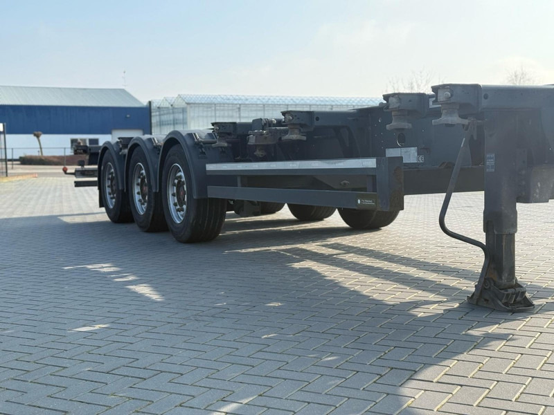 Kögel PORT 40 SIMPLEX 20 CONTAINER CHASSIS, NL TRAILER, 2020 - Полуприцеп-контейнеровоз/ Сменный кузов: фото 2 Kögel PORT 40 SIMPLEX 20 CONTAINER CHASSIS, NL TRAILER, 2020 - Полуприцеп-контейнеровоз/ Сменный кузов: фото 2
