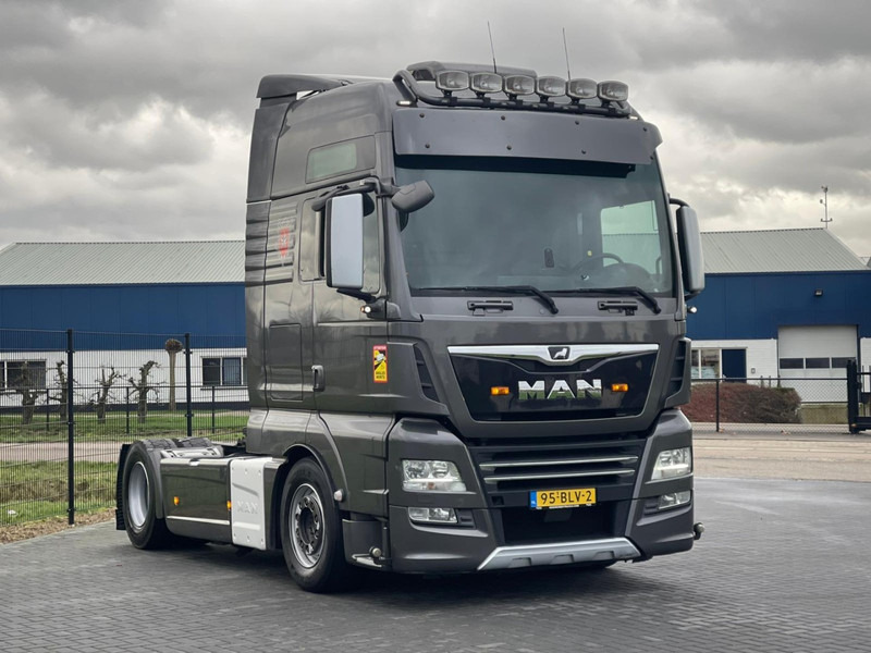 MAN TGX 18.580 2X TANK, LEATHER SEATS, RETARDER, FULL AIR! - Тягач: фото 1 MAN TGX 18.580 2X TANK, LEATHER SEATS, RETARDER, FULL AIR! - Тягач: фото 1
