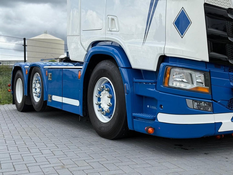 Scania R450 SHOW TRUCK, INTERIOR, STEERING, RETARDER, 570.000 KM. - Тягач: фото 4 Scania R450 SHOW TRUCK, INTERIOR, STEERING, RETARDER, 570.000 KM. - Тягач: фото 4