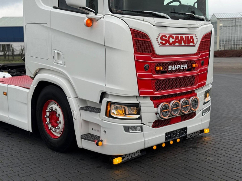 Scania R500 NGS SHOWTRUCK, 2.95WB, HYDRAULIEK, VOLLUCHT, OLD SCHOOL. - Тягач: фото 2 Scania R500 NGS SHOWTRUCK, 2.95WB, HYDRAULIEK, VOLLUCHT, OLD SCHOOL. - Тягач: фото 2
