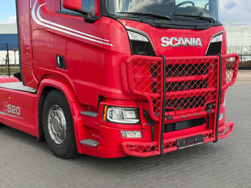 Scania R520 V8 NGS VOLLUCHT, LEER, BULLBAR, ZONDER EGR, BOOGIE. - Тягач: фото 3 Scania R520 V8 NGS VOLLUCHT, LEER, BULLBAR, ZONDER EGR, BOOGIE. - Тягач: фото 3