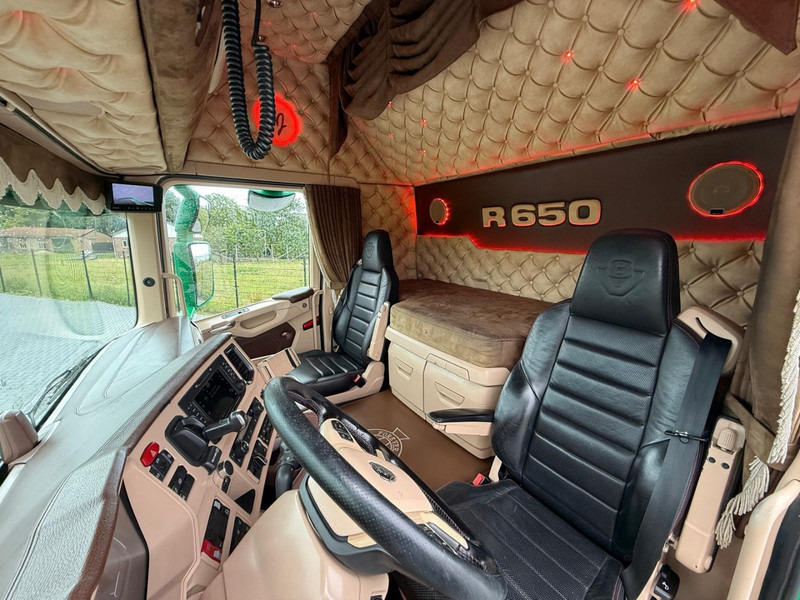 Тягач Scania R650 V8 SHOWTRUCK, VOLLUCHT, RETARDER, AUDIO, HYDRAULIEK, COMPLEET VOL.: фото 20