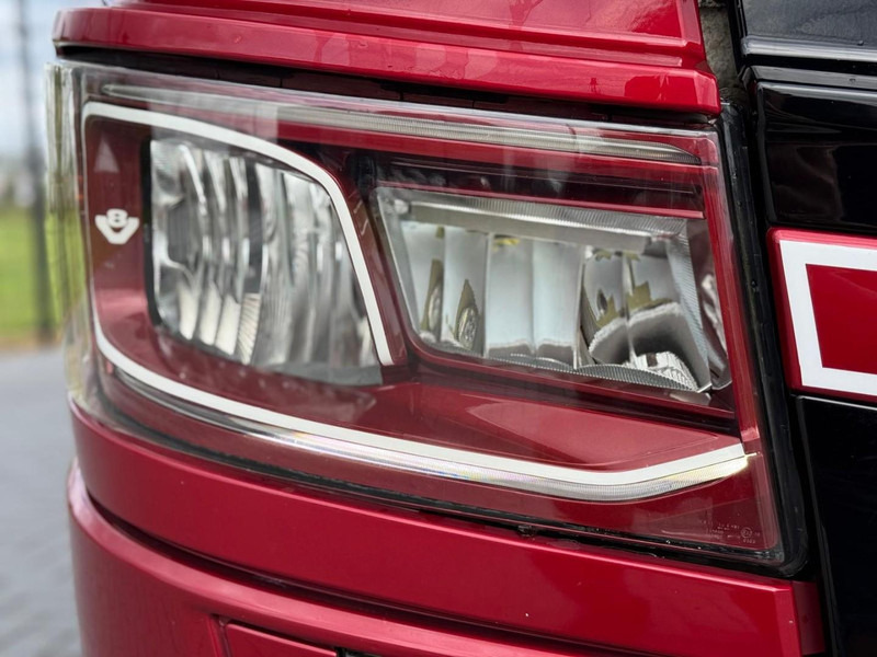 Scania S580 V8 NGS SHOWTRUCK, VOLLUCHT, RETARDER, LEER, GESTUURD. - Тягач: фото 5 Scania S580 V8 NGS SHOWTRUCK, VOLLUCHT, RETARDER, LEER, GESTUURD. - Тягач: фото 5