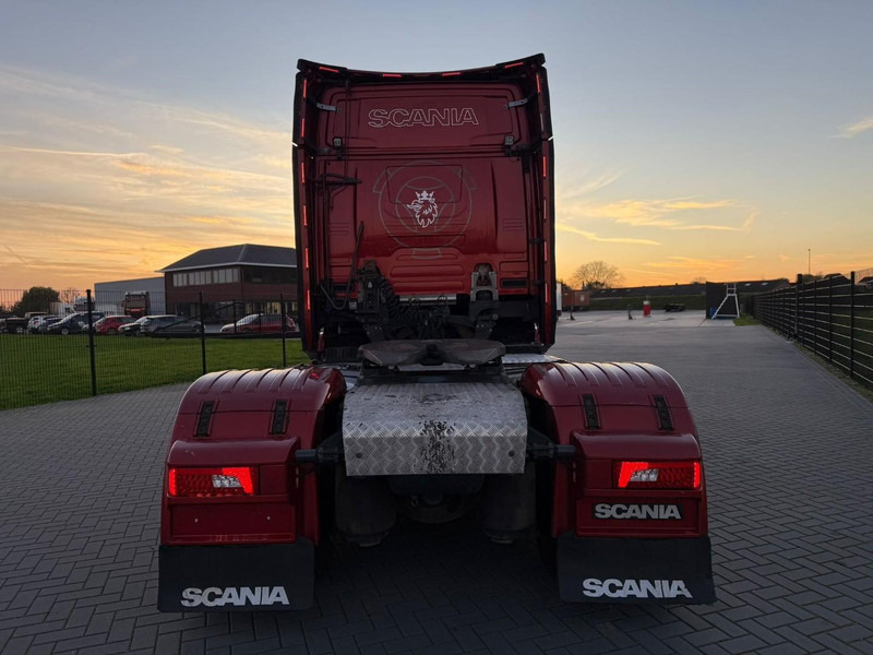 Тягач Scania S580 V8 NGS VOLLUCHT, KING OF THE ROAD, HYDRAULIEK, LEER, ALCOA.: фото 9 Тягач Scania S580 V8 NGS VOLLUCHT, KING OF THE ROAD, HYDRAULIEK, LEER, ALCOA.: фото 9