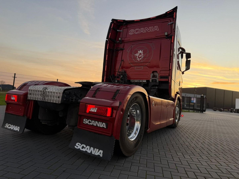 Тягач Scania S580 V8 NGS VOLLUCHT, KING OF THE ROAD, HYDRAULIEK, LEER, ALCOA.: фото 10 Тягач Scania S580 V8 NGS VOLLUCHT, KING OF THE ROAD, HYDRAULIEK, LEER, ALCOA.: фото 10