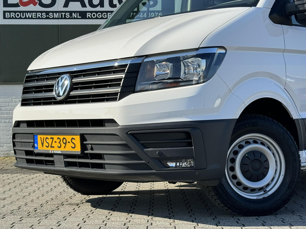 Volkswagen Crafter-30 2.0 TDI L3H3 Highline 4S banden Trekhaak Carplay Pdc v+a Cruise DAB - Цельнометаллический фургон: фото 4 Volkswagen Crafter-30 2.0 TDI L3H3 Highline 4S banden Trekhaak Carplay Pdc v+a Cruise DAB - Цельнометаллический фургон: фото 4
