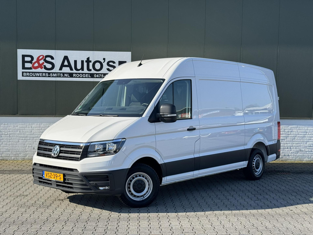 Volkswagen Crafter-30 2.0 TDI L3H3 Highline 4S banden Trekhaak Carplay Pdc v+a Cruise DAB - Цельнометаллический фургон: фото 1 Volkswagen Crafter-30 2.0 TDI L3H3 Highline 4S banden Trekhaak Carplay Pdc v+a Cruise DAB - Цельнометаллический фургон: фото 1