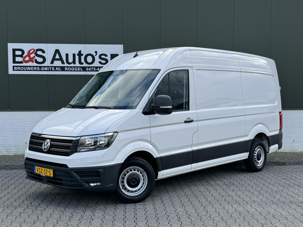 Volkswagen Crafter-30 2.0 TDI L3H3 Highline Carplay DAB Cruise Verwarmde voorruit Trekhaak Lat om Lat - Цельнометаллический фургон: фото 1 Volkswagen Crafter-30 2.0 TDI L3H3 Highline Carplay DAB Cruise Verwarmde voorruit Trekhaak Lat om Lat - Цельнометаллический фургон: фото 1