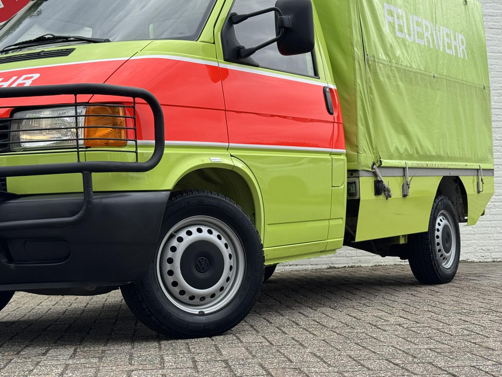 Volkswagen Transporter-2.5 292 syncro ex Zwitserse brandweer Trekhaak Verstralers Laadruimte ventilatie - Тентованный фургон: фото 5 Volkswagen Transporter-2.5 292 syncro ex Zwitserse brandweer Trekhaak Verstralers Laadruimte ventilatie - Тентованный фургон: фото 5