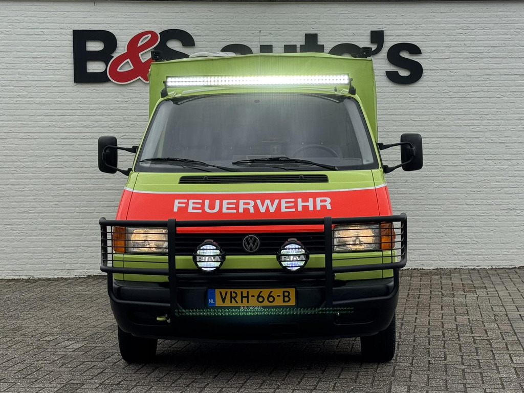 Volkswagen Transporter-2.5 292 syncro ex Zwitserse brandweer Trekhaak Verstralers Laadruimte ventilatie - Тентованный фургон: фото 3 Volkswagen Transporter-2.5 292 syncro ex Zwitserse brandweer Trekhaak Verstralers Laadruimte ventilatie - Тентованный фургон: фото 3