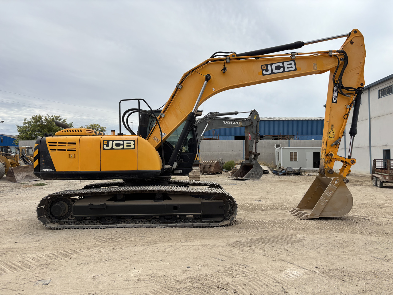 Гусеничный экскаватор JCB JS220LC: фото 6 Гусеничный экскаватор JCB JS220LC: фото 6