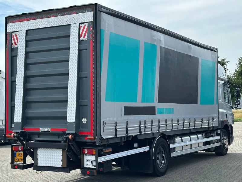 DAF CF 85.360 4x2 BDF / Full Air / Laadklep / Schuifzeil / Euro 5 - Грузовик-контейнеровоз/ Сменный кузов: фото 3 DAF CF 85.360 4x2 BDF / Full Air / Laadklep / Schuifzeil / Euro 5 - Грузовик-контейнеровоз/ Сменный кузов: фото 3