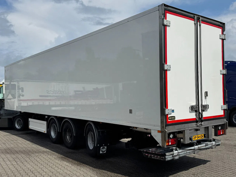 HEIWO Thermo King SLXe 300 / OV-Laadklep / Stuur-as / APK 04-2026 - Полуприцеп-рефрижератор: фото 3 HEIWO Thermo King SLXe 300 / OV-Laadklep / Stuur-as / APK 04-2026 - Полуприцеп-рефрижератор: фото 3