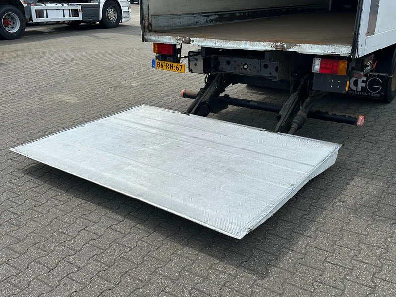 Iveco EuroCargo 180 Closed Box Saxas 12T / Lift / Euro 5 / Smart Tacho - Грузовик с закрытым кузовом: фото 5 Iveco EuroCargo 180 Closed Box Saxas 12T / Lift / Euro 5 / Smart Tacho - Грузовик с закрытым кузовом: фото 5