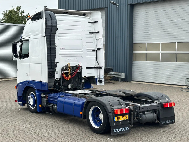 Volvo FH 400 Globe XL Mega / Full Air / 2 Tank / Euro 5 - Тягач: фото 4 Volvo FH 400 Globe XL Mega / Full Air / 2 Tank / Euro 5 - Тягач: фото 4