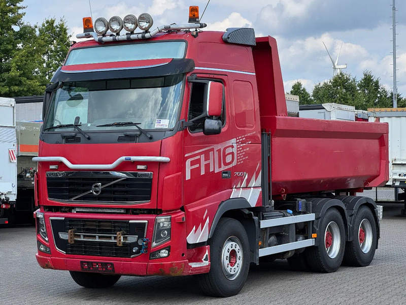 Volvo FH 16.700 6x4 Tipper And Tractor Combi / Euro 5 - Самосвал: фото 4 Volvo FH 16.700 6x4 Tipper And Tractor Combi / Euro 5 - Самосвал: фото 4