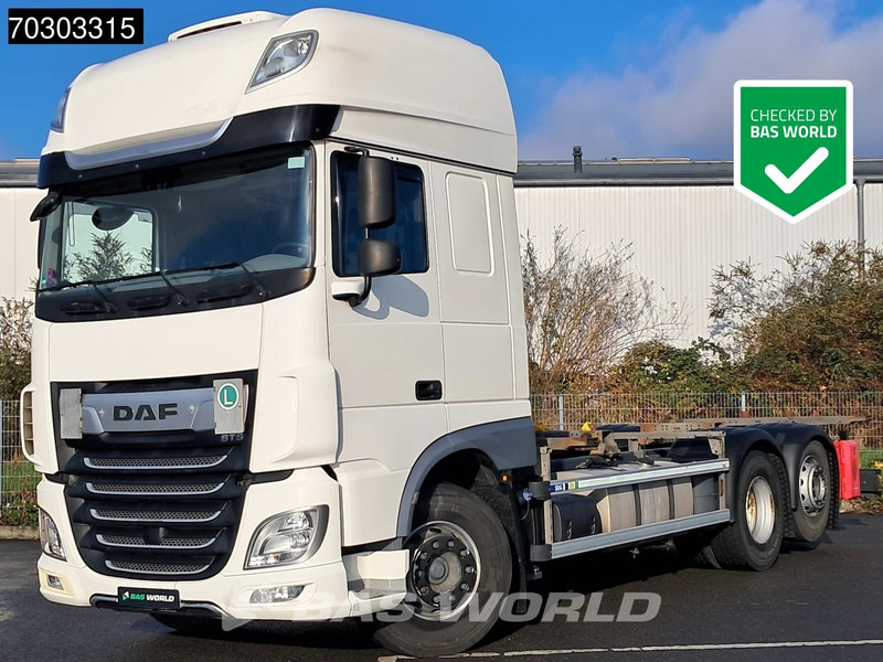 DAF XF 480 6X2 BDF SSC Retarder Lift+Steering Axle Automatic Euro 6 - Грузовик-контейнеровоз/ Сменный кузов: фото 1 DAF XF 480 6X2 BDF SSC Retarder Lift+Steering Axle Automatic Euro 6 - Грузовик-контейнеровоз/ Сменный кузов: фото 1