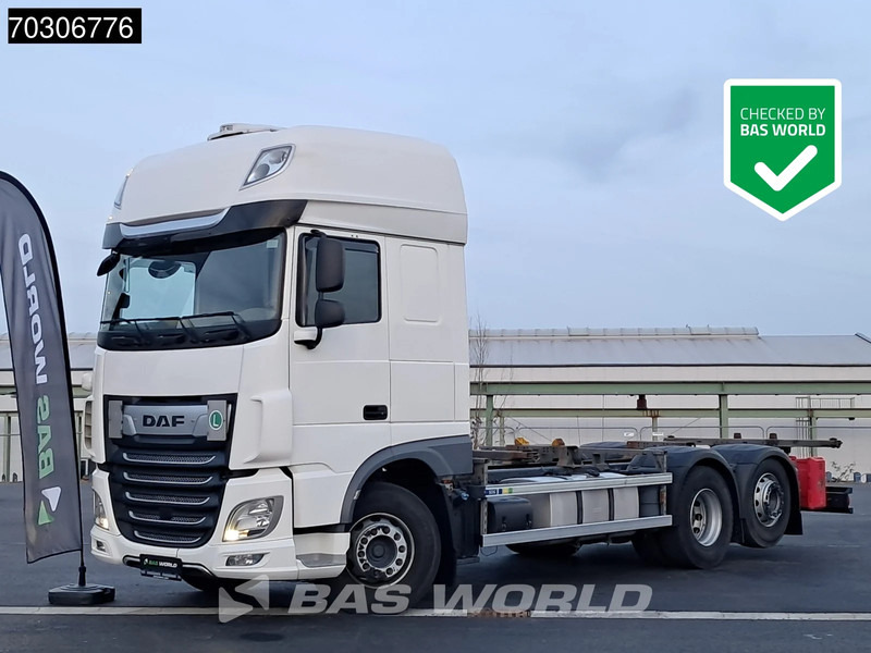 DAF XF 480 6X2 SSC Retarder 2xTanks Lift/Steering ACC Euro 6 - Грузовик-контейнеровоз/ Сменный кузов: фото 1 DAF XF 480 6X2 SSC Retarder 2xTanks Lift/Steering ACC Euro 6 - Грузовик-контейнеровоз/ Сменный кузов: фото 1