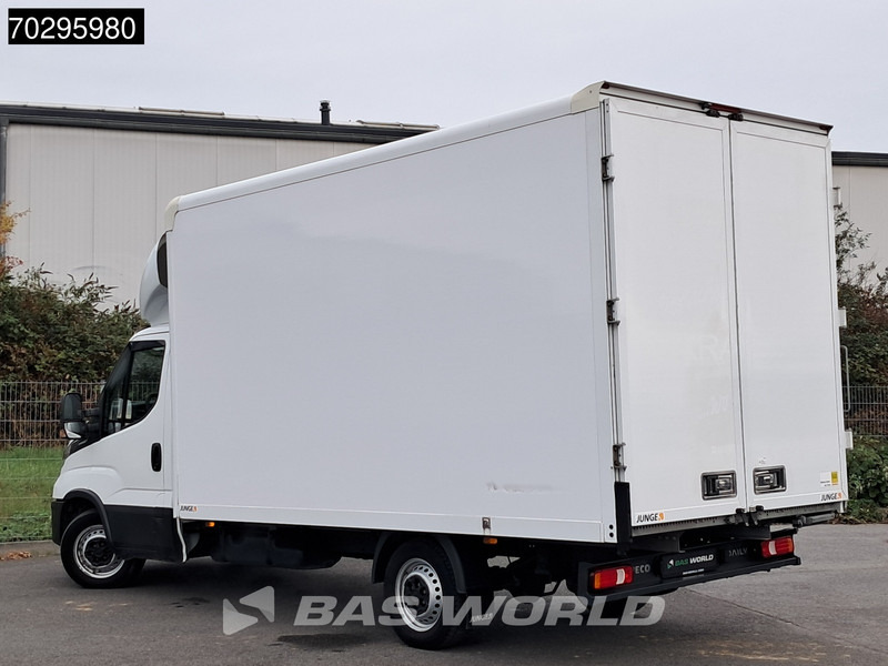 Iveco Daily 35S16 Automatik Kastenwagen Hintertüren 160PS Klimaanlage Kamera Euro6 Möbelkasten A/C - Фургон с закрытым кузовом: фото 5 Iveco Daily 35S16 Automatik Kastenwagen Hintertüren 160PS Klimaanlage Kamera Euro6 Möbelkasten A/C - Фургон с закрытым кузовом: фото 5