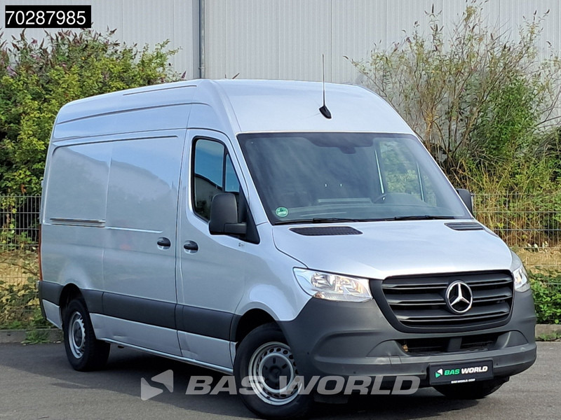 Mercedes-Benz Sprinter 315 CDI Automatik 150PS L2H2 Klima Kamera MBUX CarPlay L2 Euro6 12m3 A/C - Легковой фургон: фото 2 Mercedes-Benz Sprinter 315 CDI Automatik 150PS L2H2 Klima Kamera MBUX CarPlay L2 Euro6 12m3 A/C - Легковой фургон: фото 2