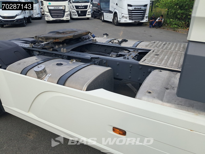 Тягач DAF XF 480 4X2 Retarder 2xTanks Standklima ACC Euro 6: фото 16