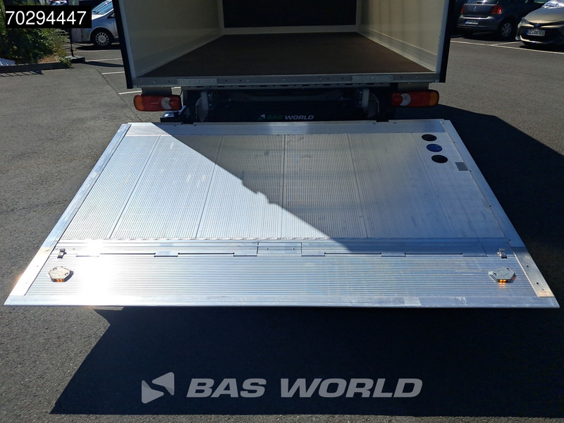 Новый Фургон с закрытым кузовом Volkswagen Crafter 177pk Neu! Automatik 2025 Facelift Koffer Ladebordwand Navi Klima Tempomat LED Euro6 21m3 A/C Cruise control: фото 10 Новый Фургон с закрытым кузовом Volkswagen Crafter 177pk Neu! Automatik 2025 Facelift Koffer Ladebordwand Navi Klima Tempomat LED Euro6 21m3 A/C Cruise control: фото 10