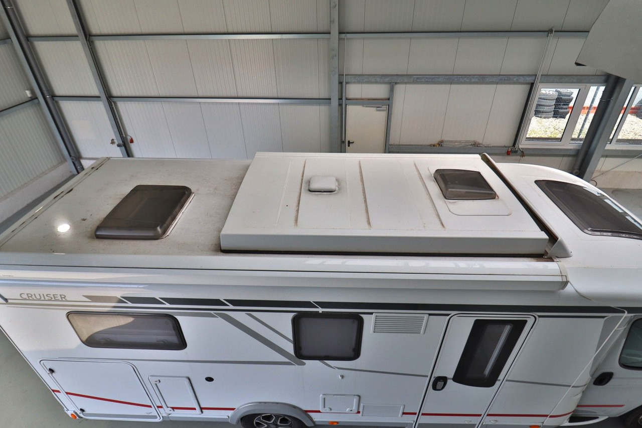LMC Cruiser 732G/Automatik/Einzelbetten+Aufstelldach - Полуинтегрированный автодом: фото 4 LMC Cruiser 732G/Automatik/Einzelbetten+Aufstelldach - Полуинтегрированный автодом: фото 4