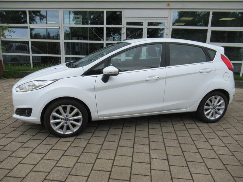 Ford Fiesta 1.0 EcoBoost 74KW Titanium 5-deurs - Хэтчбек: фото 3 Ford Fiesta 1.0 EcoBoost 74KW Titanium 5-deurs - Хэтчбек: фото 3