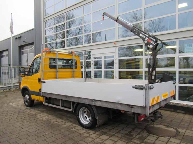Iveco Daily 40C10 Euro 4 + HIAB 013 T Kraan Kran Crane - Малотоннажный бортовой грузовик: фото 2 Iveco Daily 40C10 Euro 4 + HIAB 013 T Kraan Kran Crane - Малотоннажный бортовой грузовик: фото 2