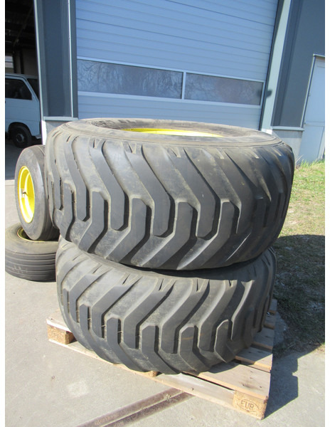 John Deere 5515V NOKIAN 550/60R22.5 + Voor Banden + Velg - Колесо для Минитракторов: фото 3 John Deere 5515V NOKIAN 550/60R22.5 + Voor Banden + Velg - Колесо для Минитракторов: фото 3