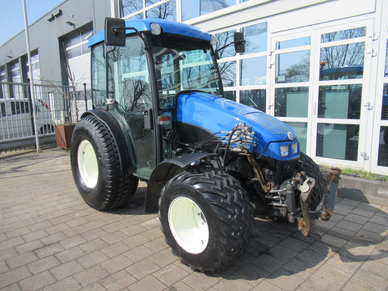 New Holland TCE 55 4WD Zuidberg Front Hef + PTO - Трактор: фото 4 New Holland TCE 55 4WD Zuidberg Front Hef + PTO - Трактор: фото 4