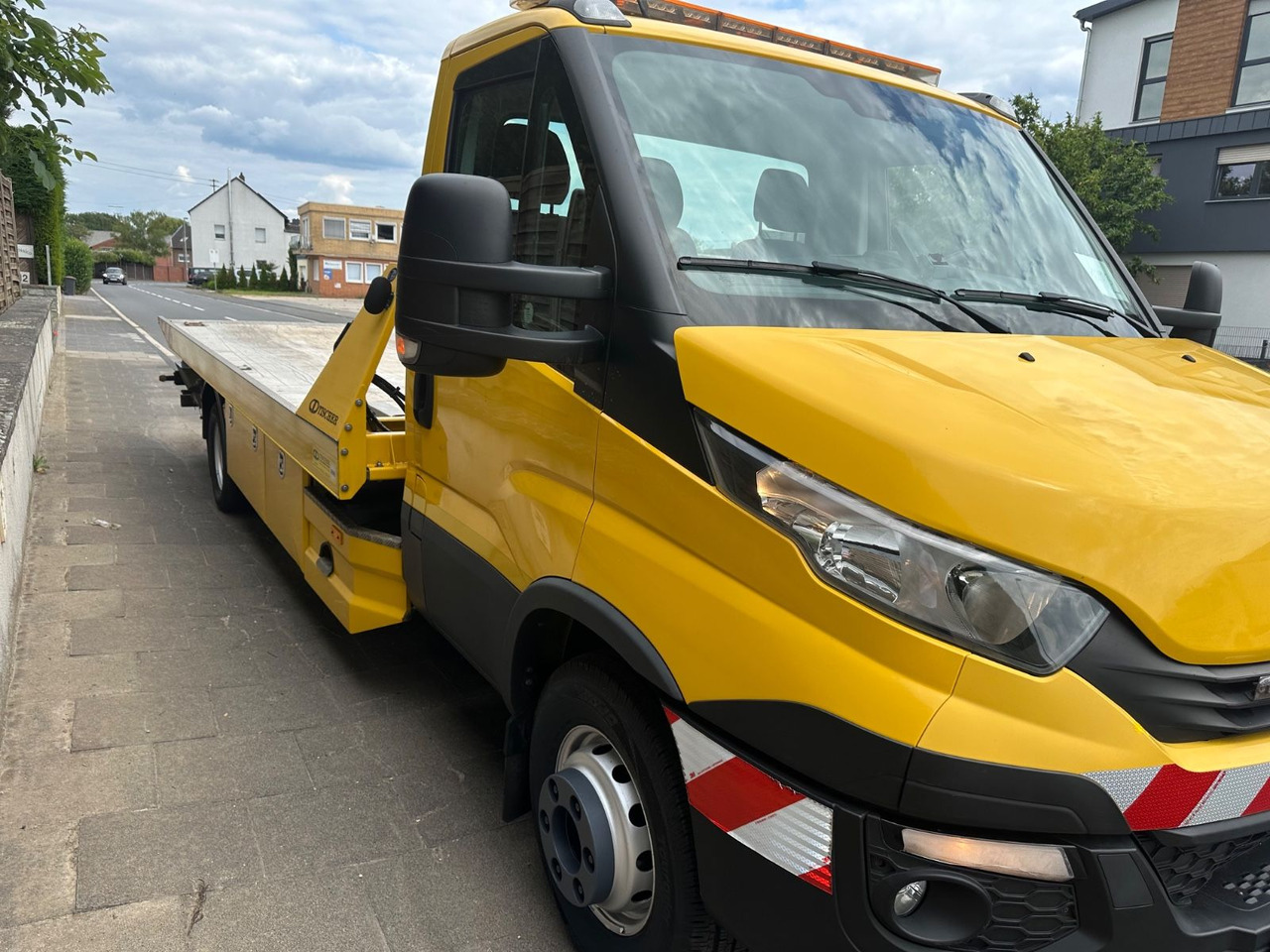 Iveco Daily 70c18 Schiebeplateau/Seilwinde/Funk - Эвакуатор: фото 3 Iveco Daily 70c18 Schiebeplateau/Seilwinde/Funk - Эвакуатор: фото 3