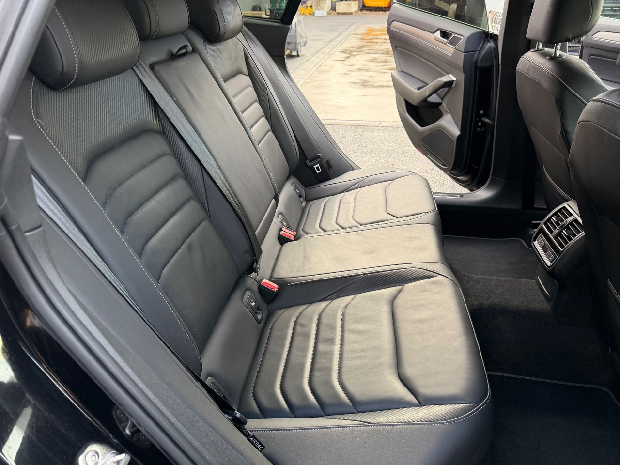 Седан Volkswagen Arteon R-Line 4Motion Head-Up, Dynaudio, Ahk: фото 20