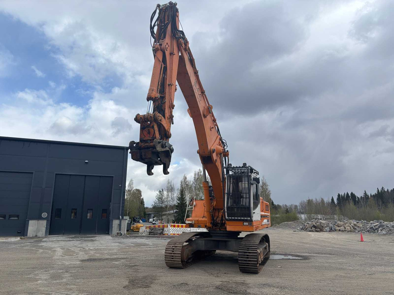 Crawler excavator Liebherr R944B HD-SL With excavator and unloading boom - Гусеничный экскаватор: фото 2 Crawler excavator Liebherr R944B HD-SL With excavator and unloading boom - Гусеничный экскаватор: фото 2