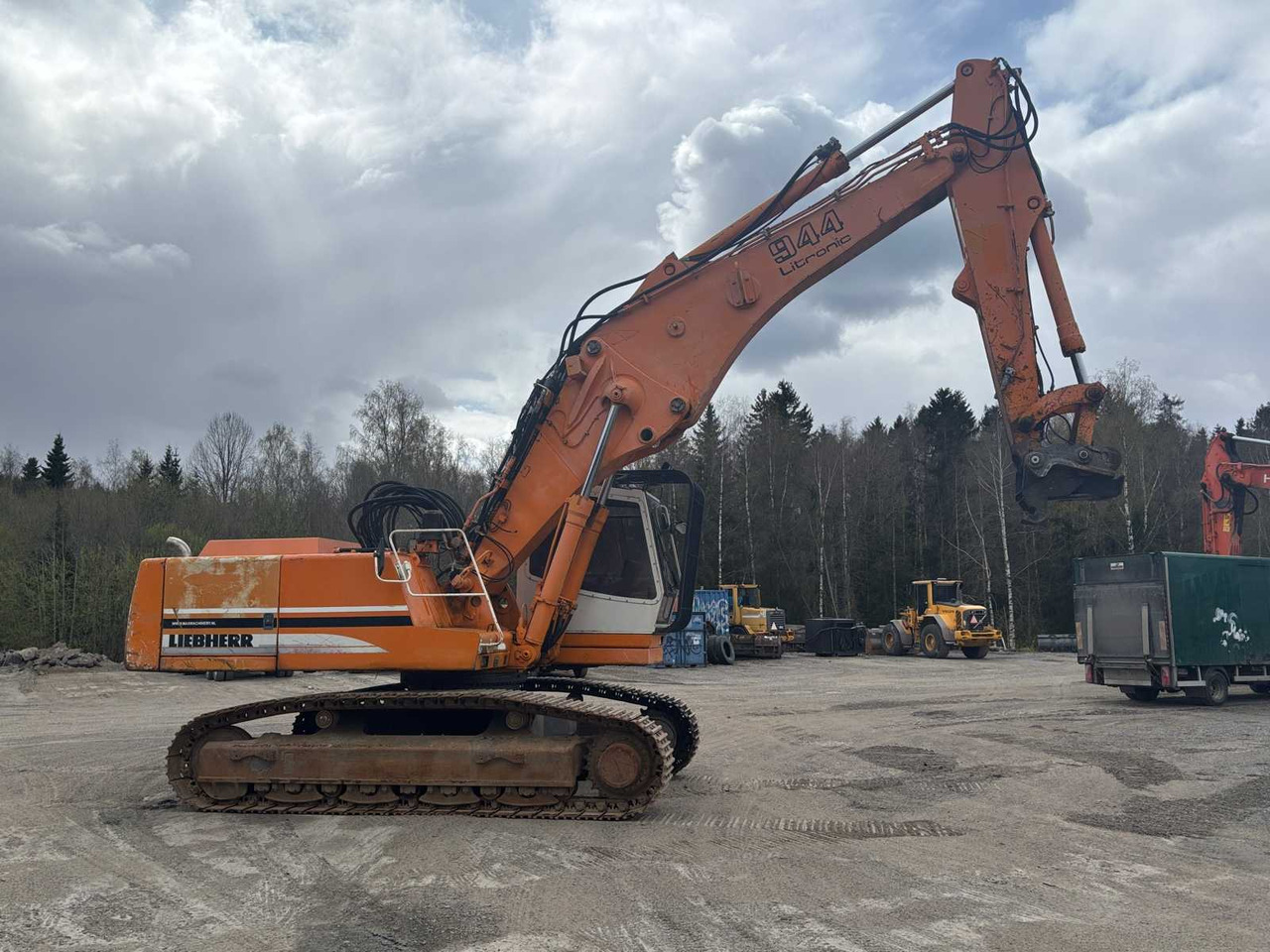Crawler excavator Liebherr R944B HD-SL With excavator and unloading boom - Гусеничный экскаватор: фото 4 Crawler excavator Liebherr R944B HD-SL With excavator and unloading boom - Гусеничный экскаватор: фото 4