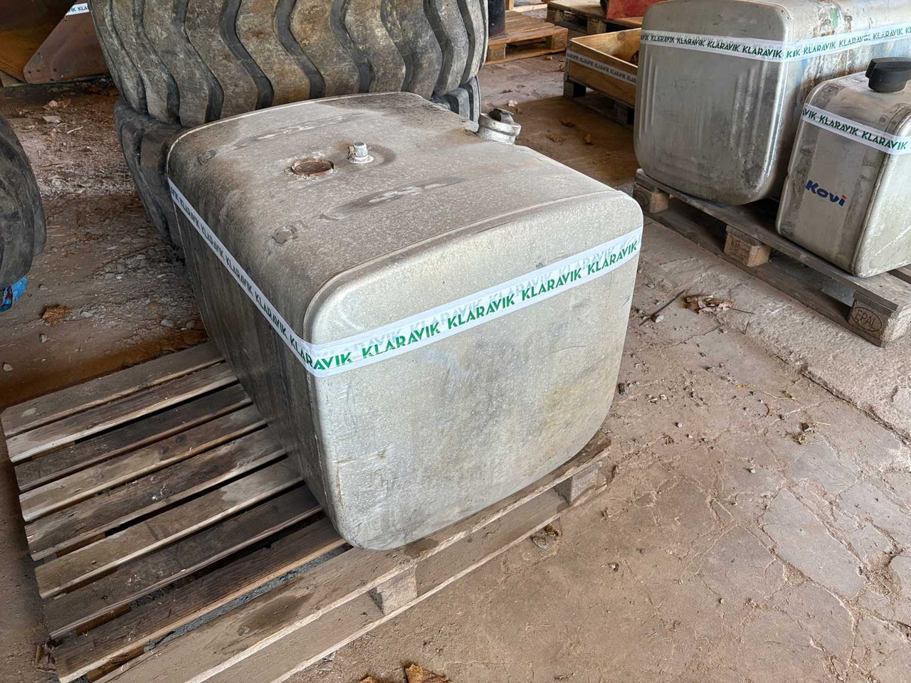 Fuel tank Scania 350L - Топливный бак для Грузовиков: фото 4 Fuel tank Scania 350L - Топливный бак для Грузовиков: фото 4