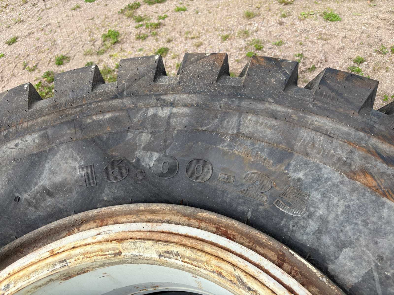 Heavy Equipment Tyres Nokia HTS 16.00-25 2 pcs - Шина для Легковых автомобилей: фото 5 Heavy Equipment Tyres Nokia HTS 16.00-25 2 pcs - Шина для Легковых автомобилей: фото 5
