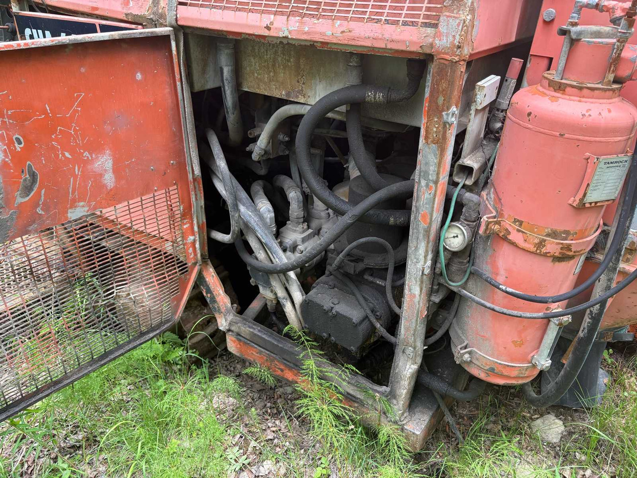 Tamrock CHA 660 drill rig - Буровая машина: фото 4 Tamrock CHA 660 drill rig - Буровая машина: фото 4
