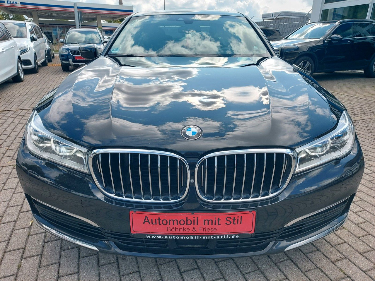 BMW 740 Baureihe 7 Lim 740 d xDrive Glasdach ACC - Седан: фото 2 BMW 740 Baureihe 7 Lim 740 d xDrive Glasdach ACC - Седан: фото 2