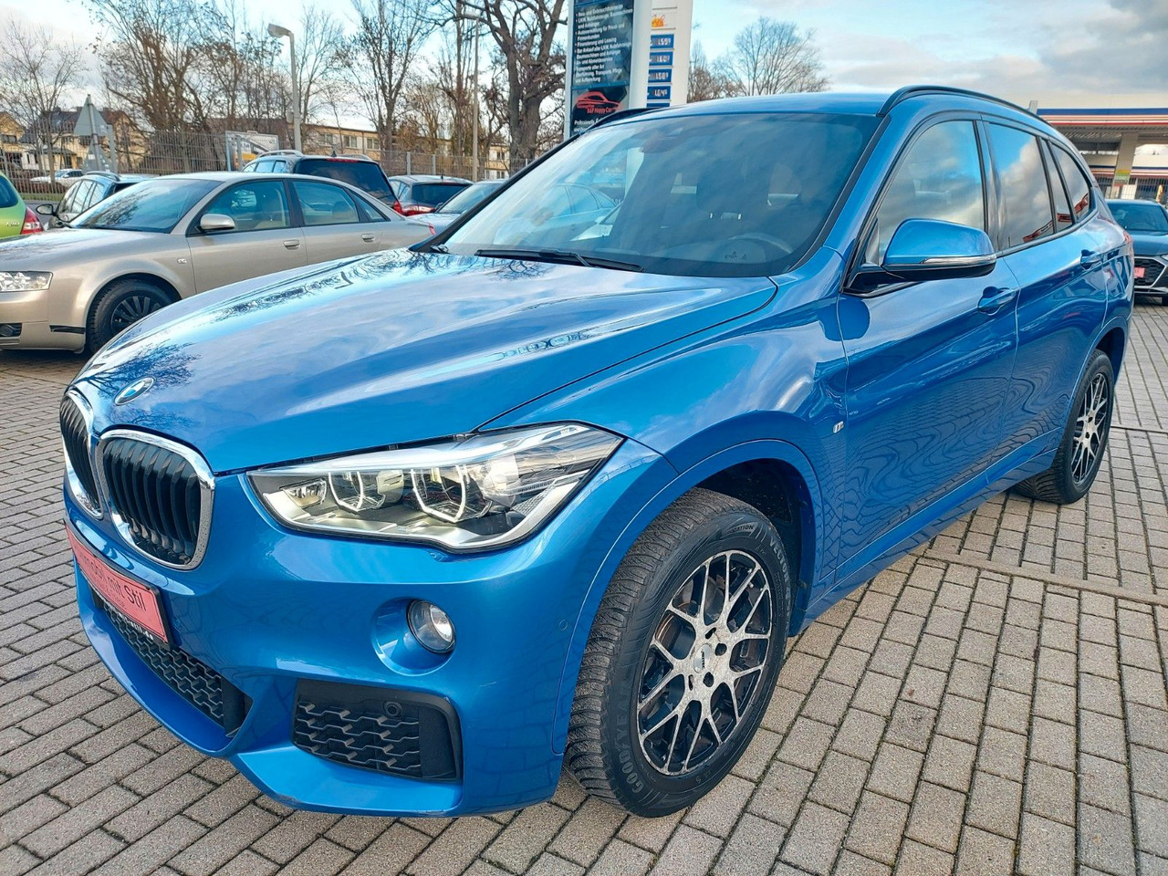 BMW X1 xDrive 20d M Sport LED SPORT 4X4 Alcantara - Внедорожник: фото 3 BMW X1 xDrive 20d M Sport LED SPORT 4X4 Alcantara - Внедорожник: фото 3