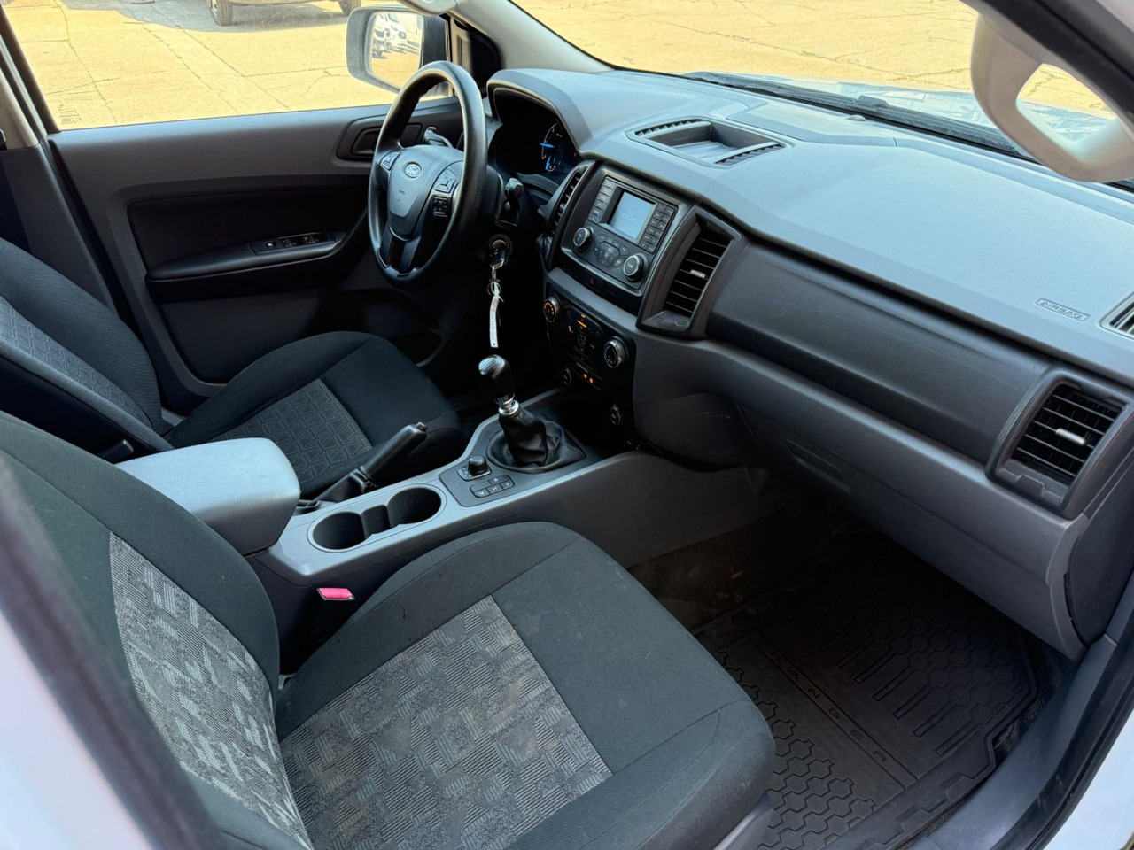 Внедорожник Ford Ranger XL Doppelkabine 4x4 Klima AHK: фото 14