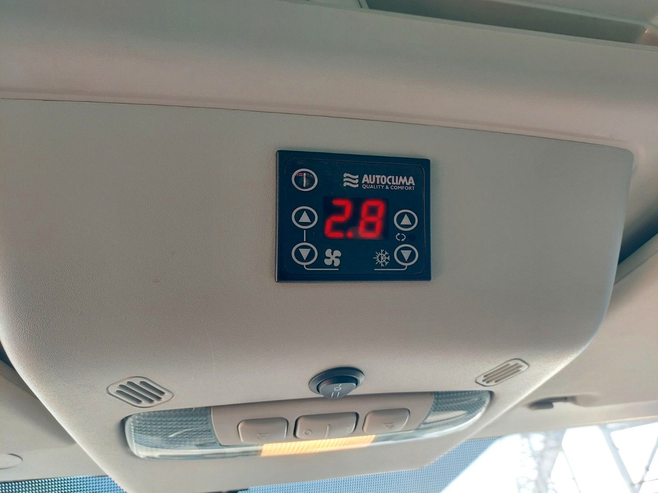 Пассажирский фургон Ford Transit Kombi 350 L3 hoch Trend Rollstuhl Lift: фото 20