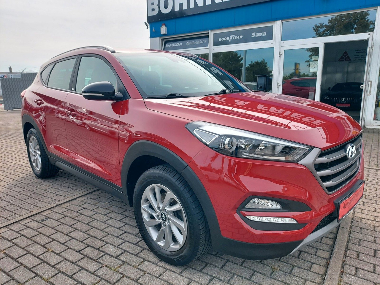 Hyundai Tucson blue Passion 2WD Assist DAB AHK - Внедорожник: фото 1 Hyundai Tucson blue Passion 2WD Assist DAB AHK - Внедорожник: фото 1