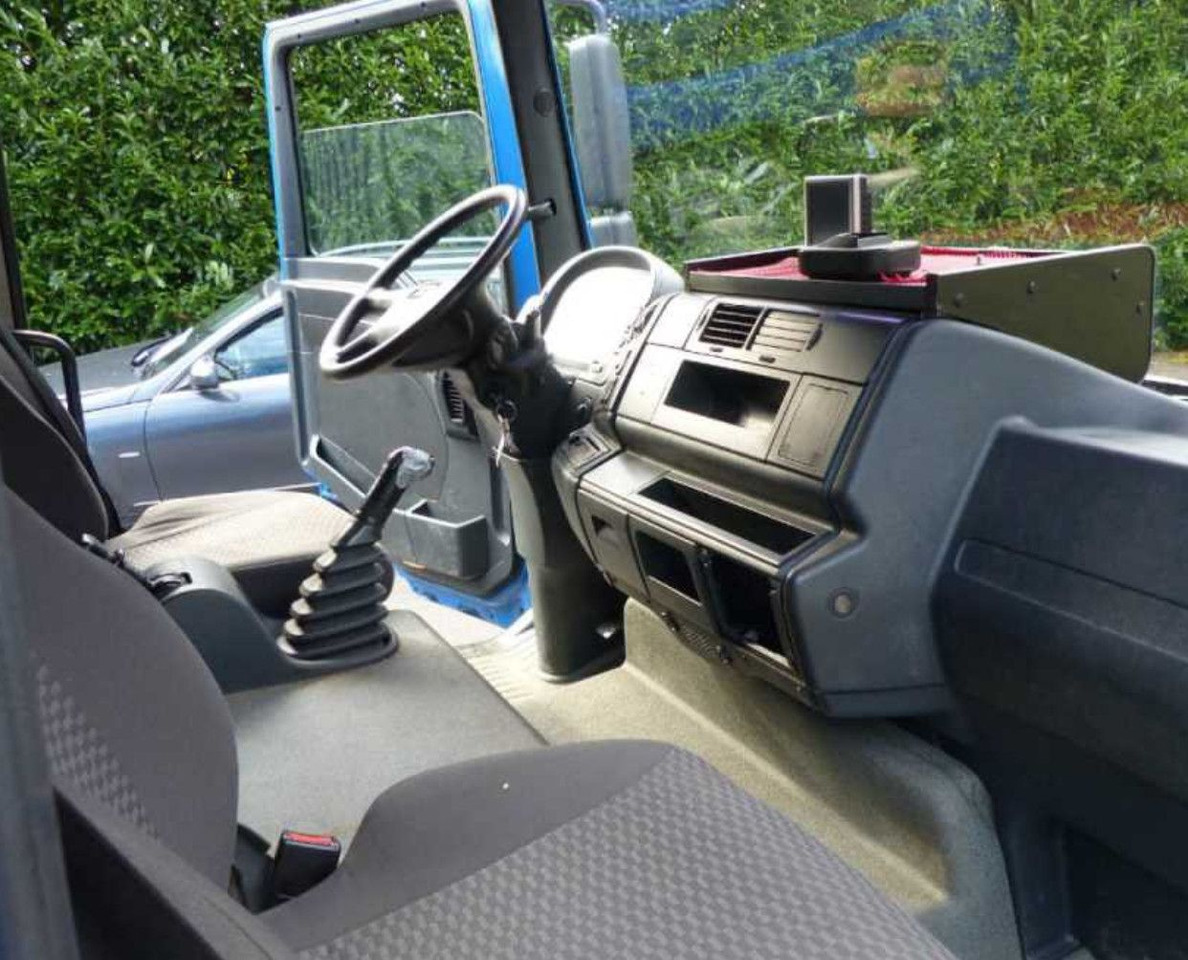 MAN TGL 12.240 KANAL KAMERA REINIGER KOMPLETT - Ассенизатор: фото 5 MAN TGL 12.240 KANAL KAMERA REINIGER KOMPLETT - Ассенизатор: фото 5