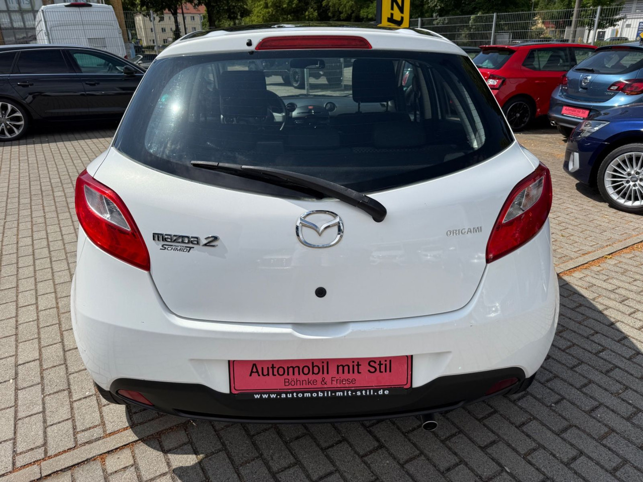 Mazda 2 Lim. 1.3 Origami 5 TÜER KLIMA SHZ TÜV NEU - Легковой автомобиль: фото 5 Mazda 2 Lim. 1.3 Origami 5 TÜER KLIMA SHZ TÜV NEU - Легковой автомобиль: фото 5