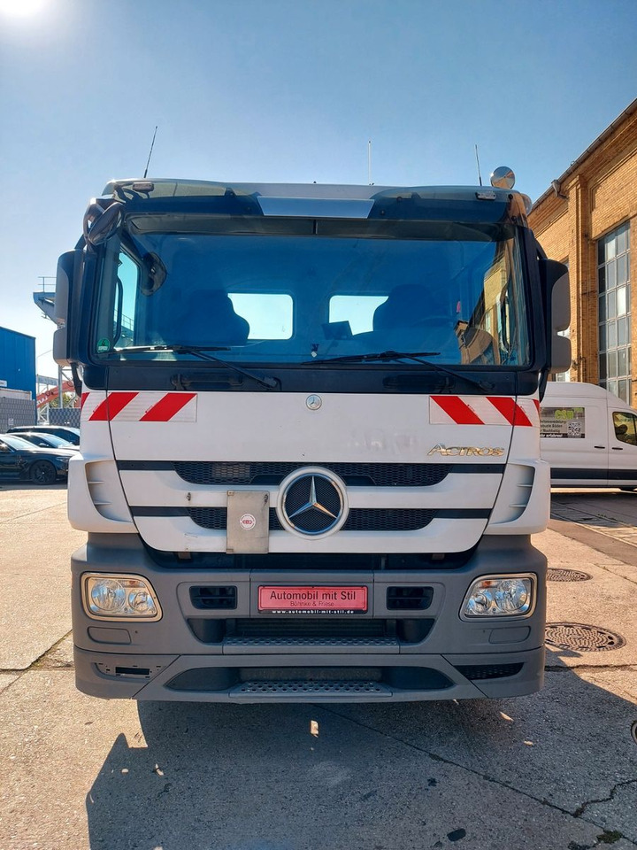 Mercedes-Benz Actros 6-Zyl. 2546 ABROLLKIPPER MEILER - Крюковой мультилифт: фото 5 Mercedes-Benz Actros 6-Zyl. 2546 ABROLLKIPPER MEILER - Крюковой мультилифт: фото 5