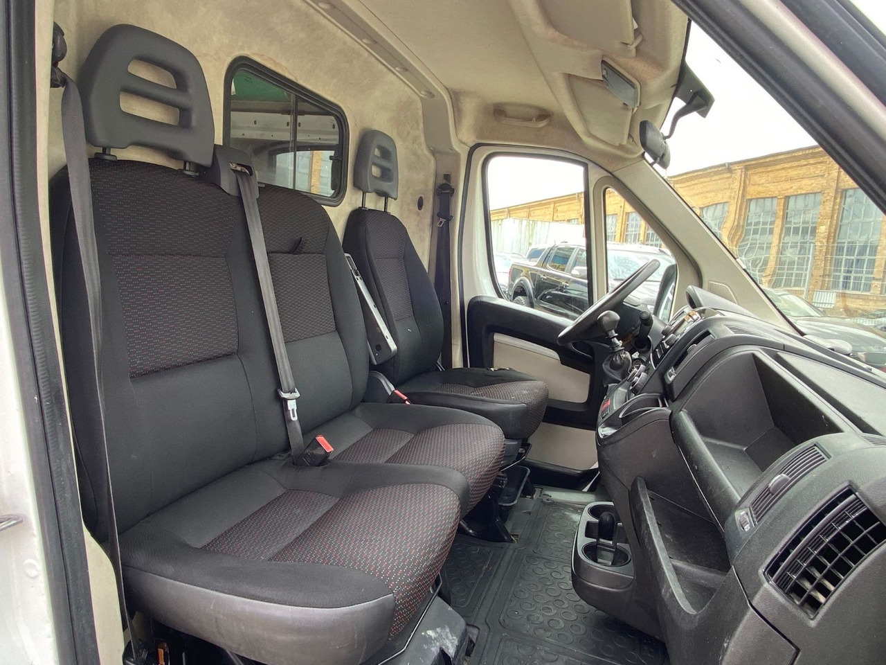 Peugeot Boxer Kasten Hochraum 435 L4H2 Komfort Plus Blue в лизинг Peugeot Boxer Kasten Hochraum 435 L4H2 Komfort Plus Blue: фото 23